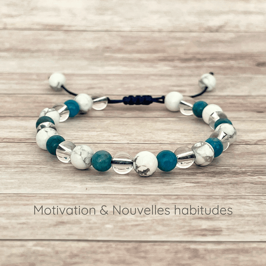 Bracelet motivation et nouvelles habitudes en pierres naturelles Apatite, Howlite et Cristal de Roche 6 mm sur cordon ajustable