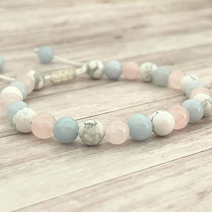 Bracelet féminin en pierres naturelles douces