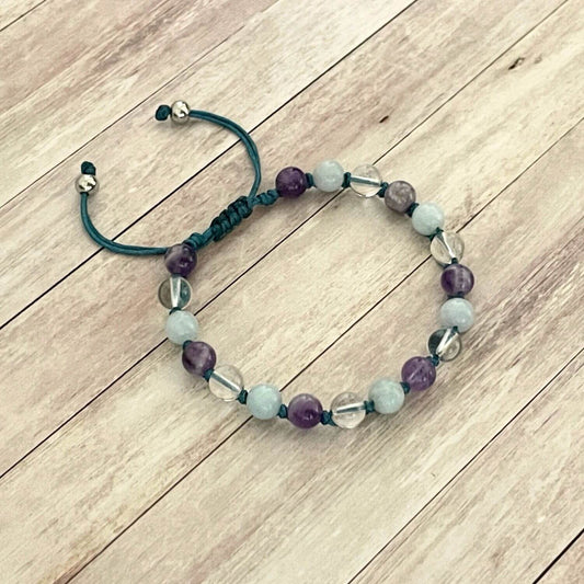 Bracelet Souffle intérieur en Améthyste Aigue Marine et Cristal de Roche sur cordon ajustable – vue principale