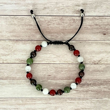 Vue de dessus du bracelet bien-être féminin en Pierre de Lune, Cornaline, Aventurine et Labradorite, pierres naturelles 6 mm